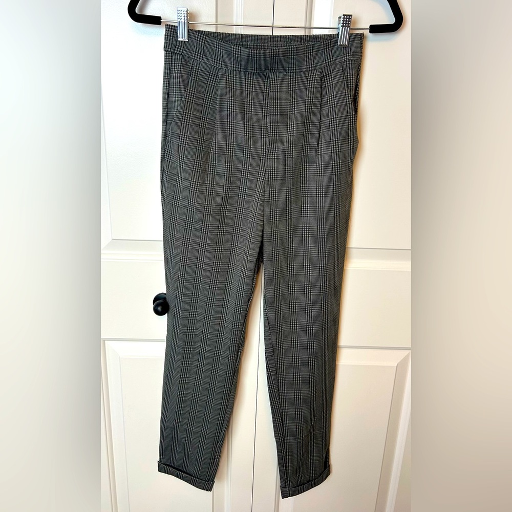 Jacqueline de Yong High Waist Trousers Black & Grey Check Pattern Business Style
